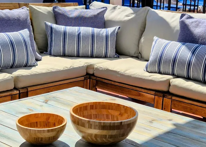 Sitges, Big House With Pool Casa vacanze