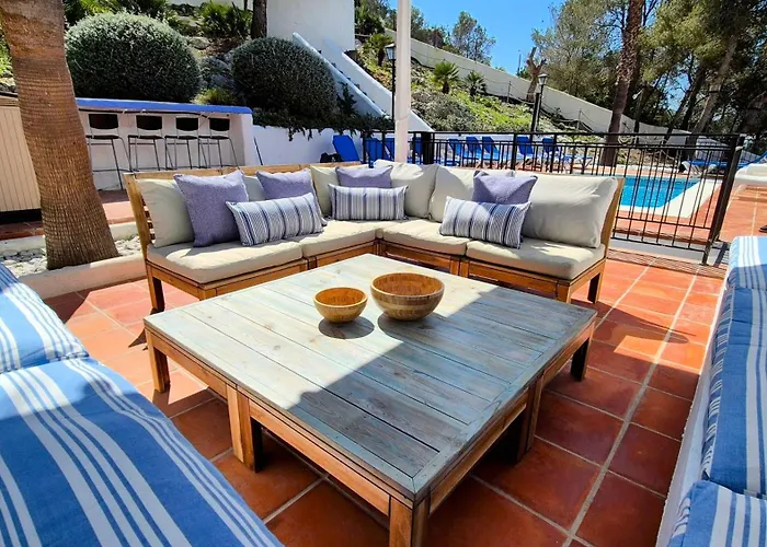 Сasa de vacaciones Sitges, Big House With Pool *