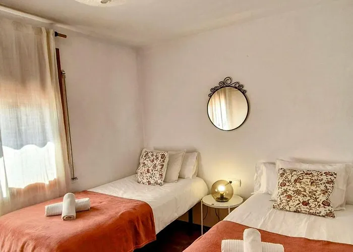 Сasa de vacaciones Sitges, Big House With Pool