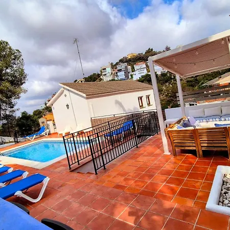 Sitges, Big House With Pool Tatil Evi *