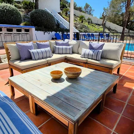 بيت للعطل Sitges, Big House With Pool *