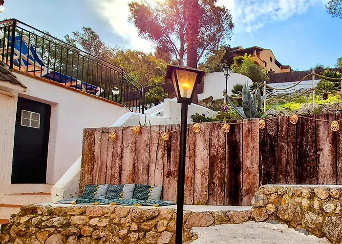 度假居 Sitges, Big House With Pool *